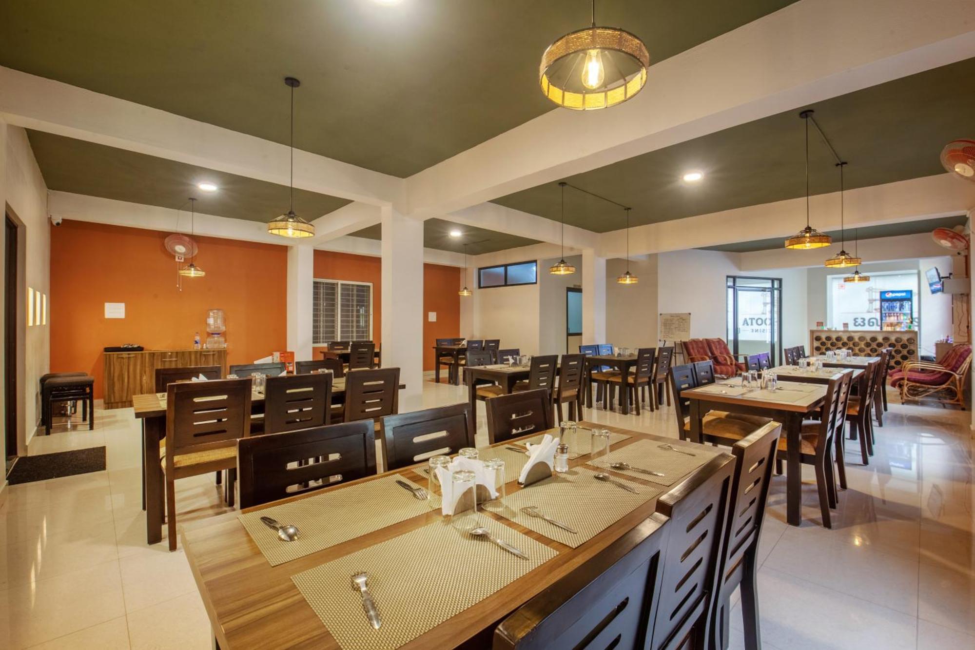 Treebo Sans Sarav Kushalnagar Hotel Мадикери Екстериор снимка